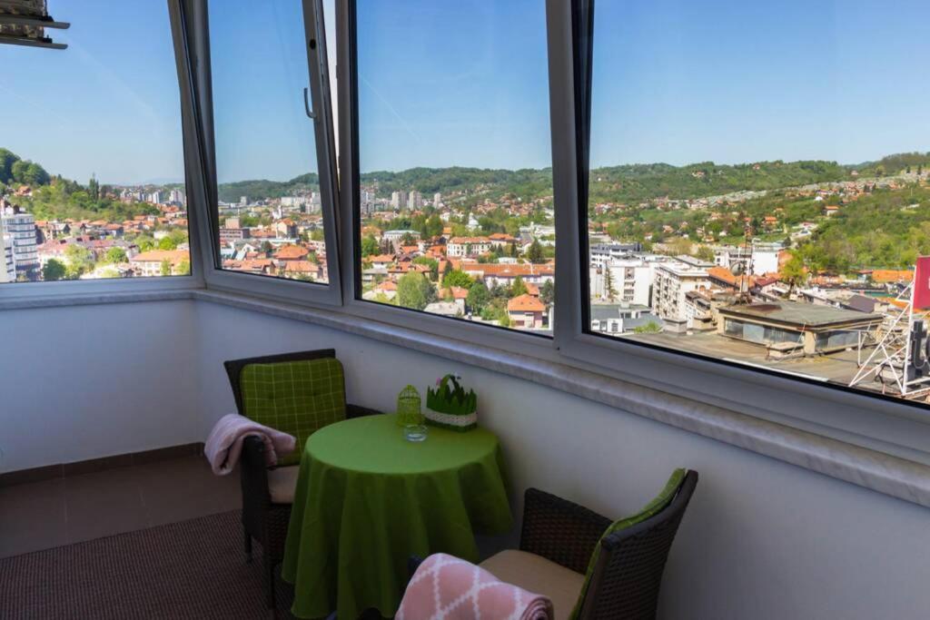 Fantasy Apartment Тузла Екстериор снимка