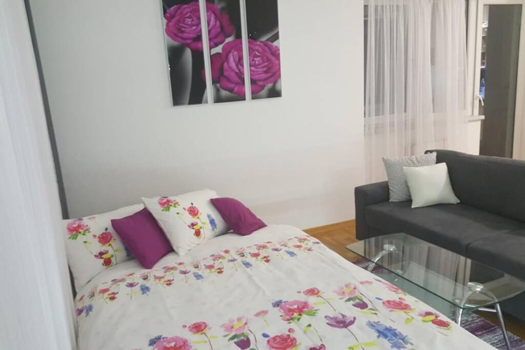 Fantasy Apartment Тузла Екстериор снимка