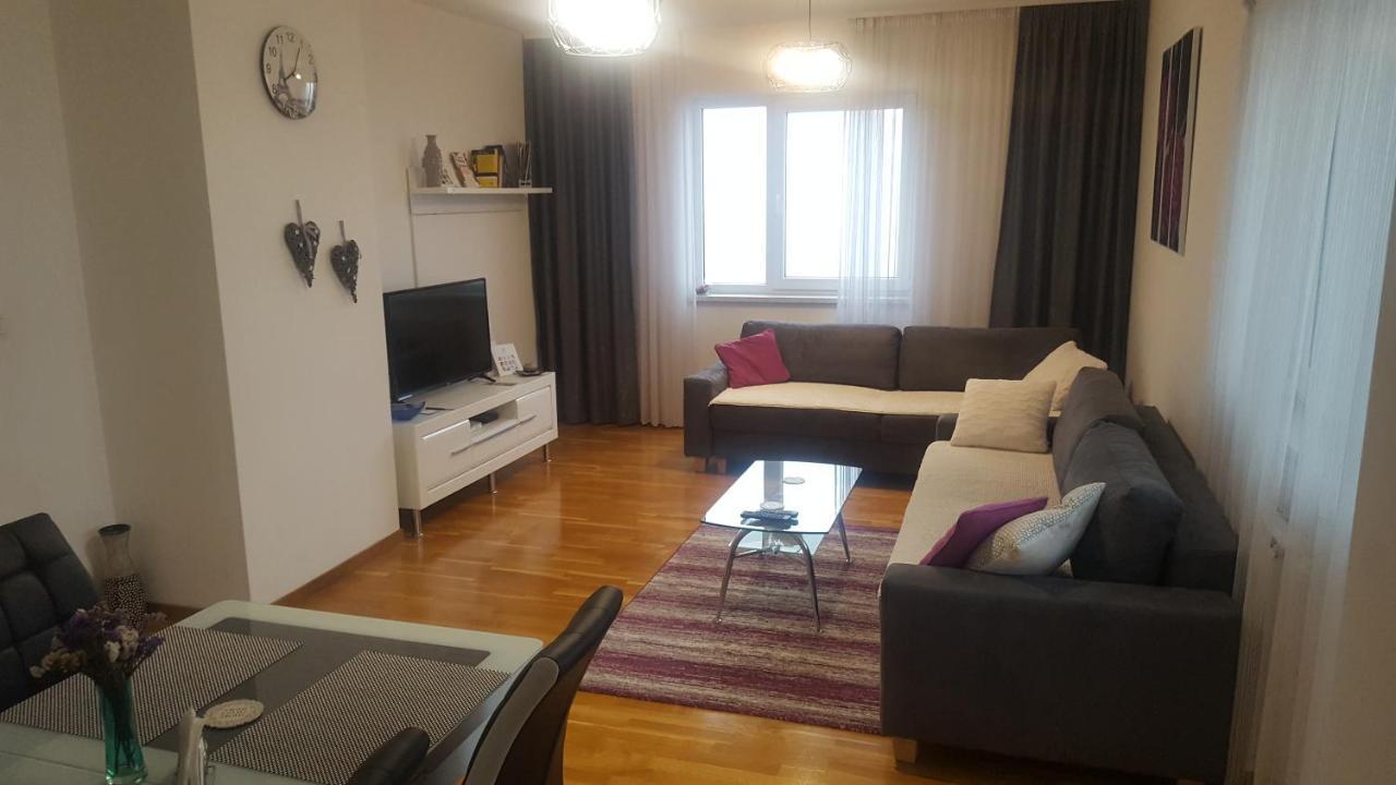 Fantasy Apartment Тузла Екстериор снимка